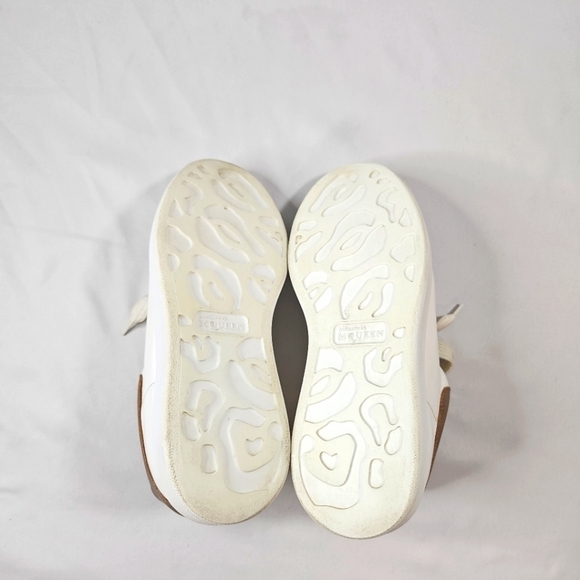 Alexander McQueen Oversized White Leather Sneakers Size 35 - Picture 4 of 9